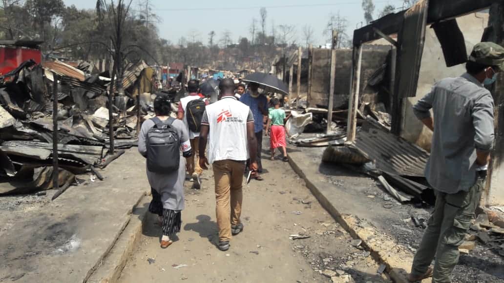 One of the MSF’s teams making needs assessment the morning after the fire that destroyed thousands of shelters in various areas of Rohingya refugees camps in Cox’s Bazar Bangladesh.